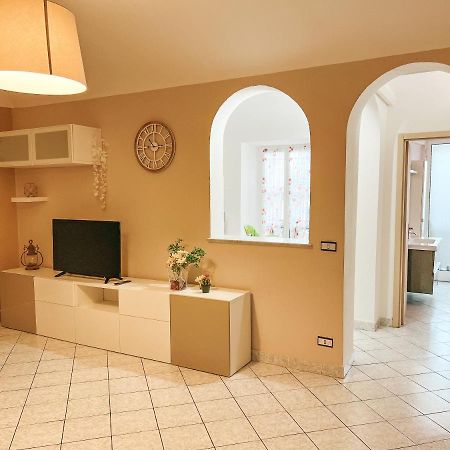 La Casa Di Ania Vila Savona Exterior foto